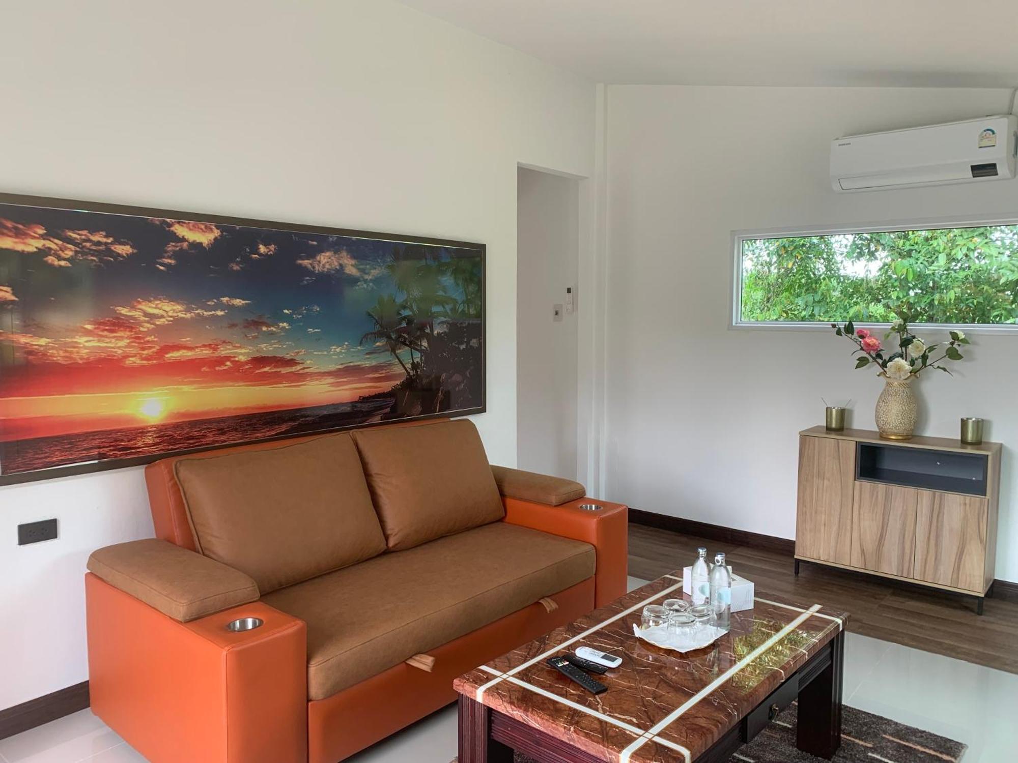 Pajaree And Udo'S Happy Homestay 董里 外观 照片
