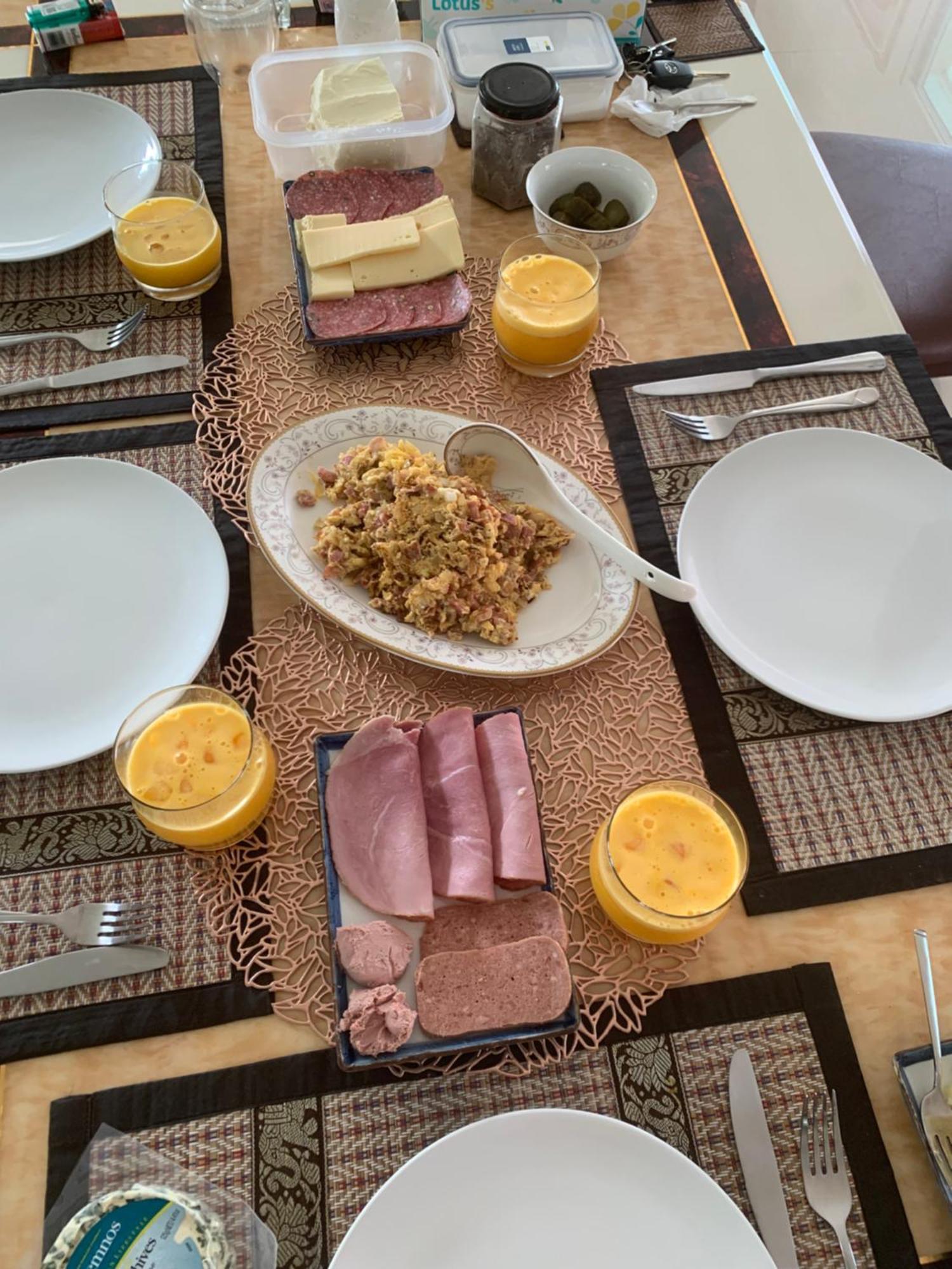 Pajaree And Udo'S Happy Homestay 董里 外观 照片