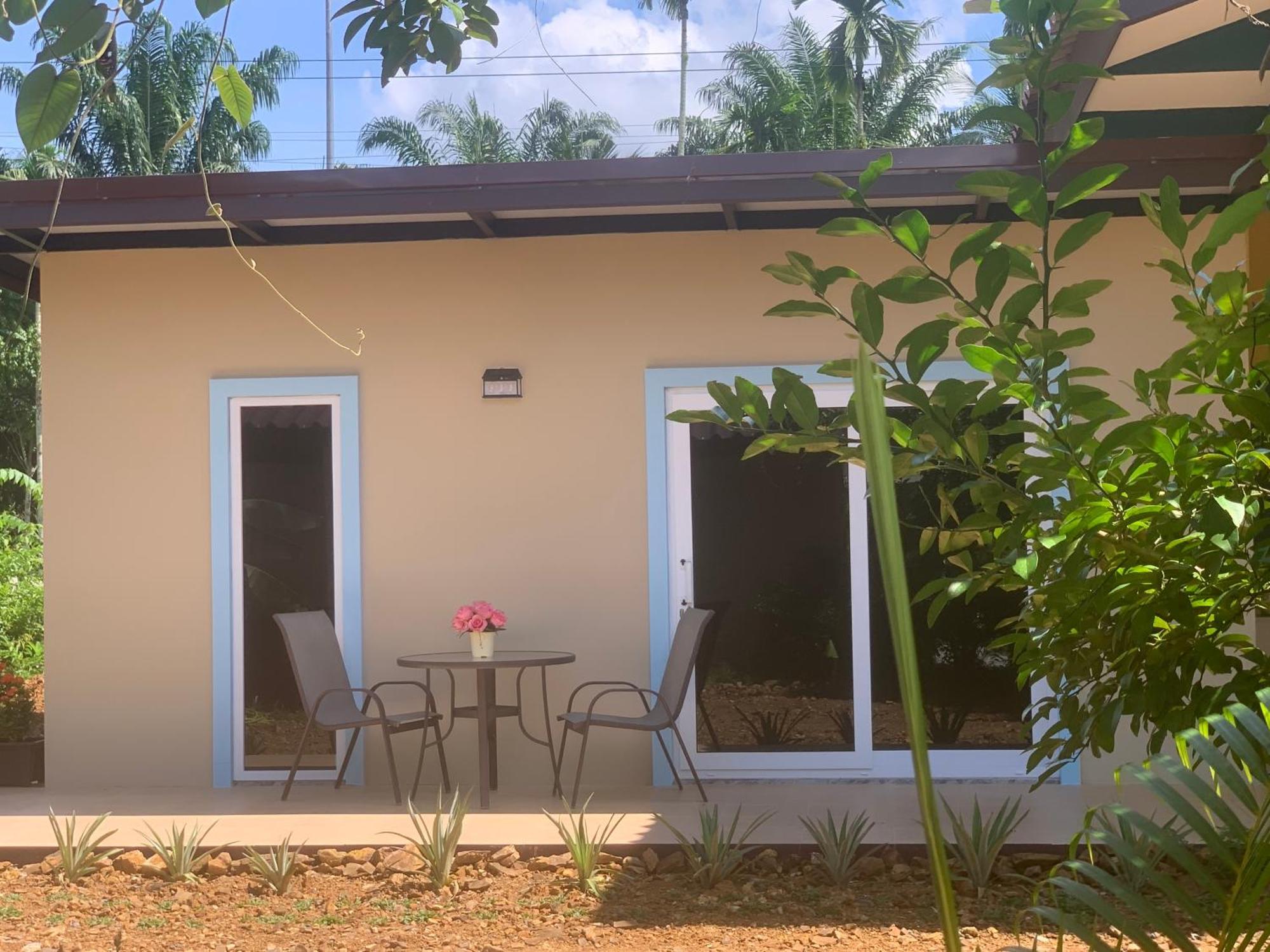 Pajaree And Udo'S Happy Homestay 董里 外观 照片
